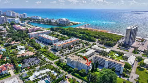950 De Soto Rd #5A, Boca Raton, FL 33432