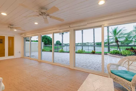 Exterior - 114 Beach Summit Ct, Jupiter, FL 33477 photo 10 of 15