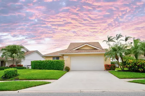 Exterior - 114 Beach Summit Ct, Jupiter, FL 33477 photo 12 of 15