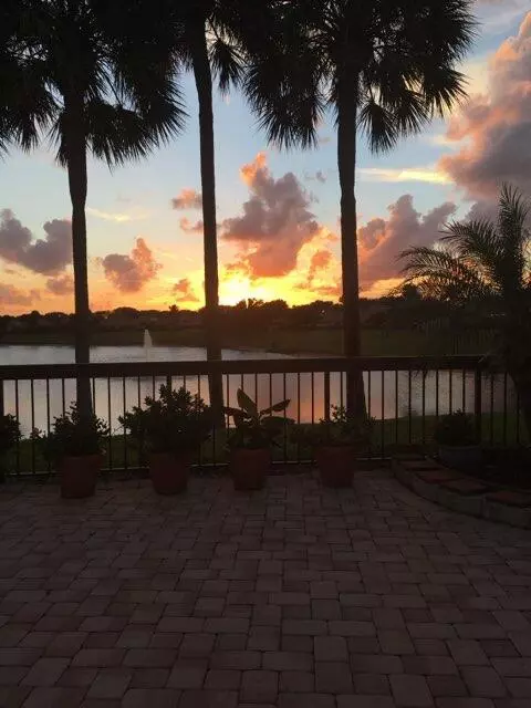 View/Area - 114 Beach Summit Ct, Jupiter, FL 33477 photo 4 of 23