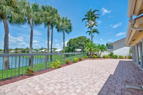 Exterior - 114 Beach Summit Ct, Jupiter, FL 33477 photo 5 of 15