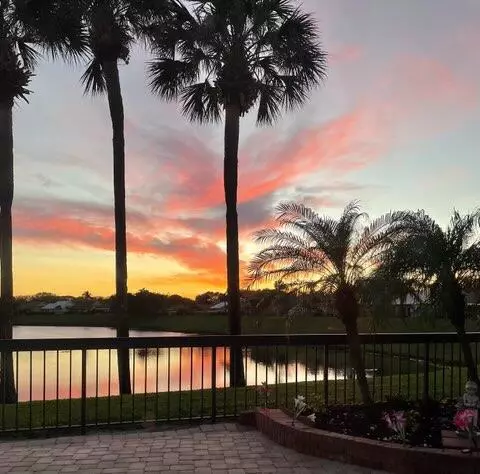 114 Beach Summit Ct, Jupiter, FL 33477