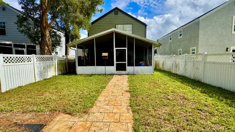 5885 Rambler Rose Way, West Palm Beach, FL 33415