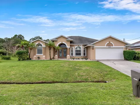 6118 NW Ginger Ln, Port Saint Lucie, FL 34986