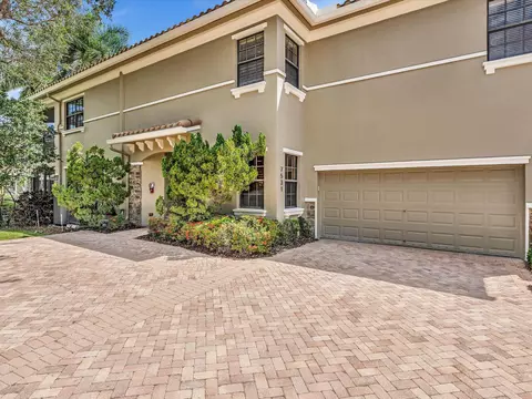 7531 Old Thyme Ct, Parkland, FL 33076
