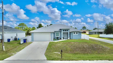 3900 SW 21st St SW, Lehigh Acres, FL 33976
