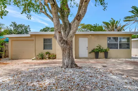 125 E Hart St, Lantana, FL 33462