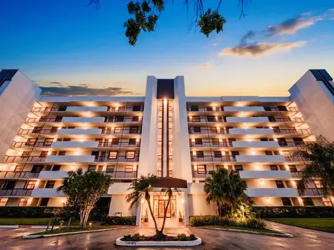1266 S Military Trl #561, Deerfield Beach, FL 33442