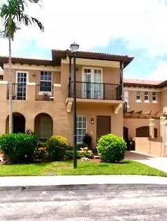 6898 Julia Gardens Dr, Coconut Creek, FL 33073