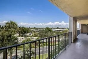4900 N Ocean Blvd #512, Lauderdale By The Sea, FL 33308