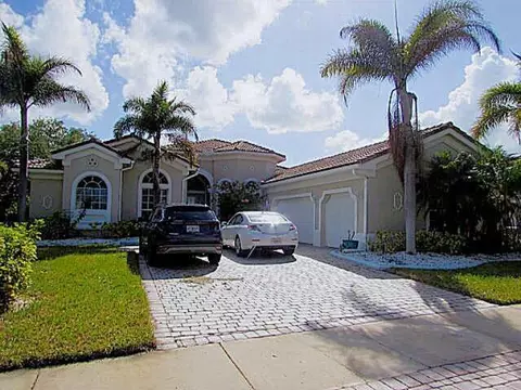 12109 SW Aventino Dr, Port Saint Lucie, FL 34987