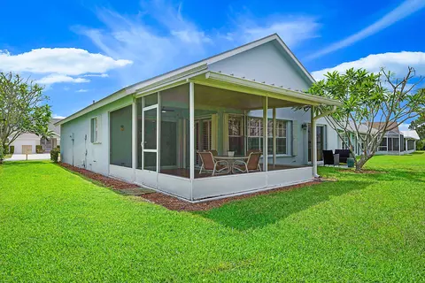 Exterior - 124 Adobe Cir, Jupiter, FL 33458 photo 14 of 17