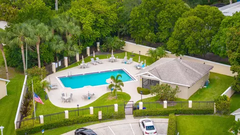 Exterior - 124 Adobe Cir, Jupiter, FL 33458 photo 17 of 17