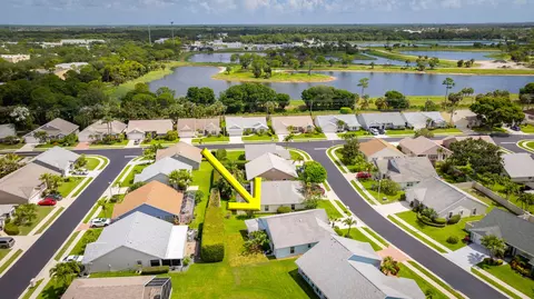 View/Area - 124 Adobe Cir, Jupiter, FL 33458 photo 7 of 10