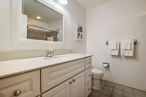 Bath - 124 Adobe Cir, Jupiter, FL 33458 photo 1 of 3