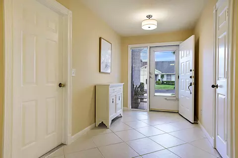 Entry Way - 124 Adobe Cir, Jupiter, FL 33458 photo 2 of 2