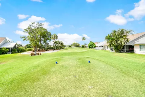 Exterior - 124 Adobe Cir, Jupiter, FL 33458 photo 11 of 17