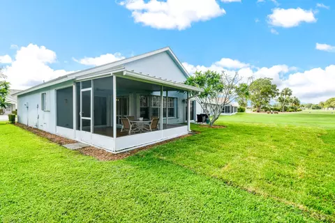 Exterior - 124 Adobe Cir, Jupiter, FL 33458 photo 10 of 17