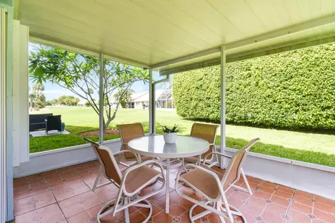 Exterior - 124 Adobe Cir, Jupiter, FL 33458 photo 5 of 17