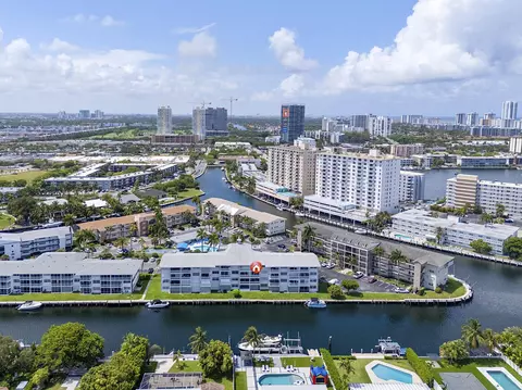 455 Paradise Isle Blvd #404, Hallandale Beach, FL 33009