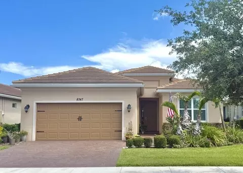 8747 SW Vico Way, Port Saint Lucie, FL 34987