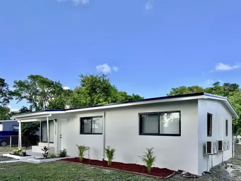 1795 Lauderdale Manor Dr, Fort Lauderdale, FL 33311