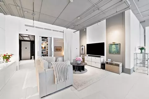 425 N Andrews Ave #206, Fort Lauderdale, FL 33301
