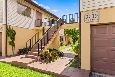 3709 NW 84th Ave, Sunrise, FL 33351