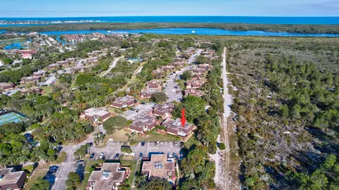 View/Area - 5852 SE Riverboat Dr #321, Stuart, FL 34997 photo 3 of 10