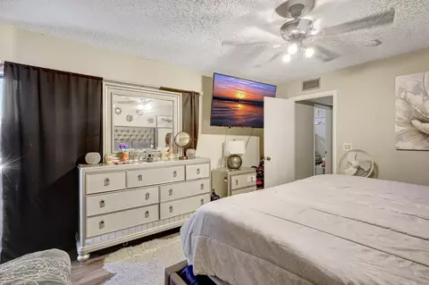 Bedroom - 5852 SE Riverboat Dr #321, Stuart, FL 34997 photo 2 of 5