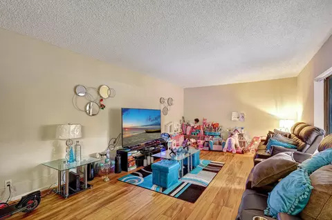 Living - 5852 SE Riverboat Dr #321, Stuart, FL 34997 photo 1 of 4