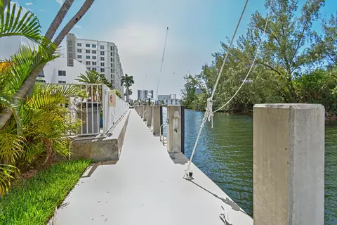 2840 NE 14th St #405A, Pompano Beach, FL 33062