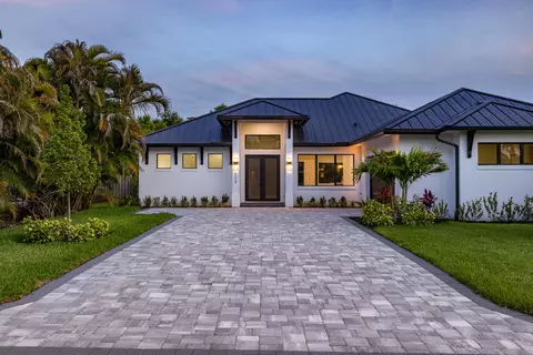 513 SW South Carolina Dr, Stuart, FL 34994