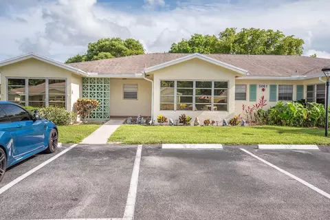 5061 Lakefront Blvd #B, Delray Beach, FL 33484
