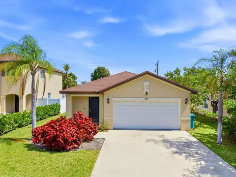 113 SE 3rd Ave, Boynton Beach, FL 33435