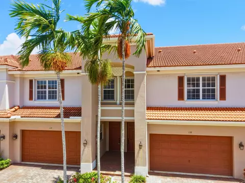 119 Lancaster Rd, Boynton Beach, FL 33426