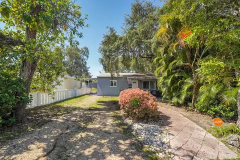 2620 Harding St, Hollywood, FL 33020