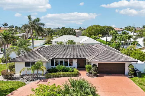 2940 NE 39th Ct, Lighthouse Point, FL 33064