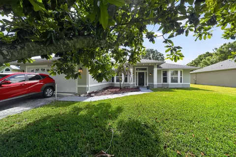 1634 Laconia St, Sebastian, FL 32958