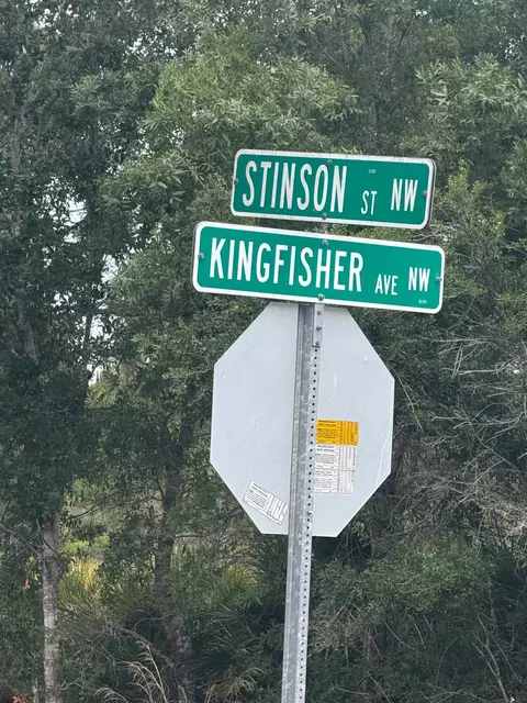 1170 Kingfisher Ave NW, Lake Placid, FL 33852