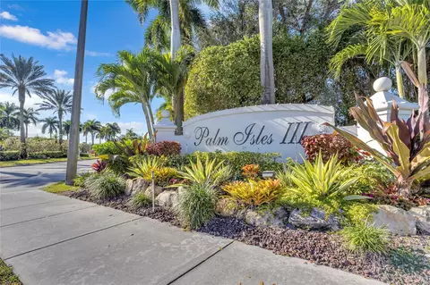 7685 Springwater Pl #201, Boynton Beach, FL 33437