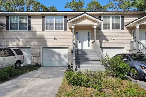 8305 Homeport Ct, Jacksonville, FL 32244