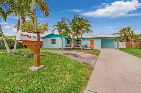 3131 Avenue H E, West Palm Beach, FL 33404