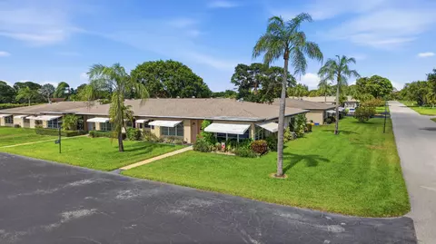 875 North Dr #D, Delray Beach, FL 33445