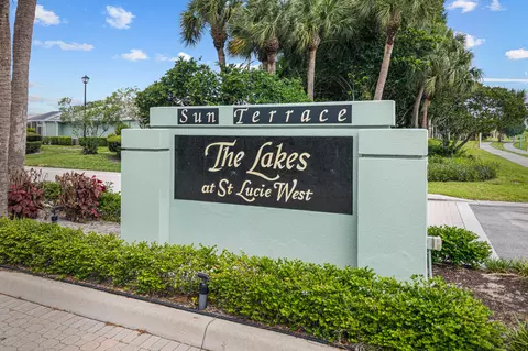1202 NW Sun Terrace Cir #24, Port Saint Lucie, FL 34986
