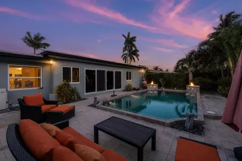 5041 NE 24th Ave, Lighthouse Point, FL 33064