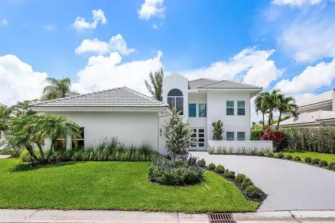 9701 Spray Dr, West Palm Beach, FL 33411