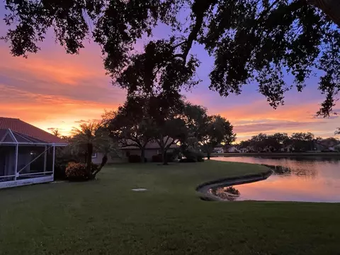 9671 Harbour Lake Cir, Boynton Beach, FL 33437
