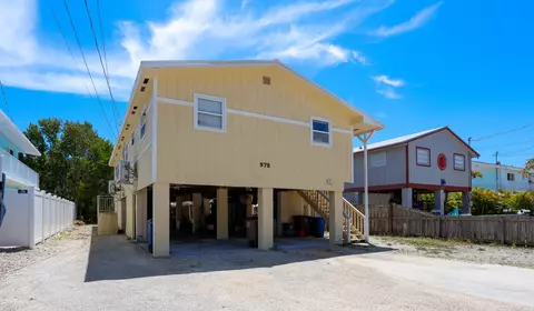 978 Gibraltar Rd, Key Largo, FL 33037