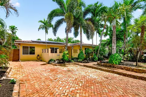 1426 NE 17th Ave, Fort Lauderdale, FL 33304